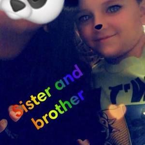 Meet your Posher, Brooke ann